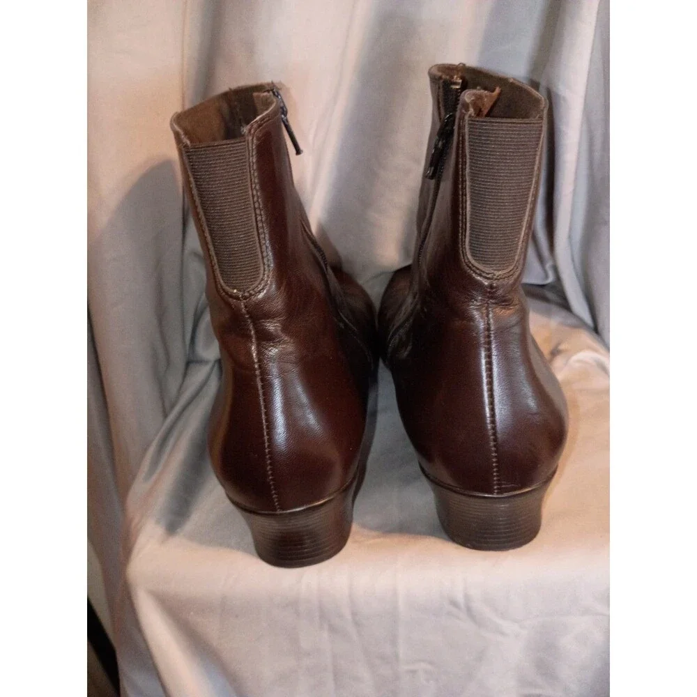 Munro excellent used